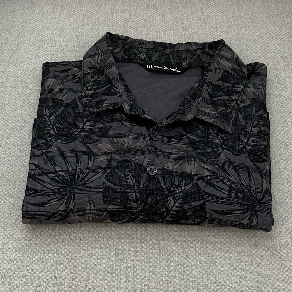 XL Travis Matthew Men’s Polo